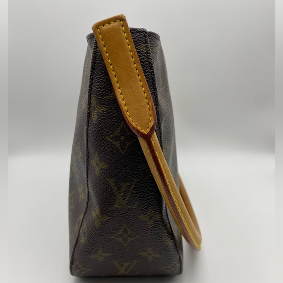 Louis Vuitton Monogram Looping Shoulder Bag - Picture 3 of 15